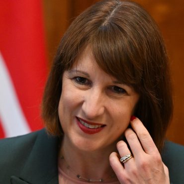 Chancellor to bang drum for British business at G20 meeting in Brazil