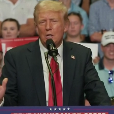 Donald Trump appears at first campaign rally since assassination attempt