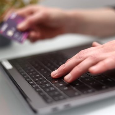 Premier League football fans urged by major bank to watch out for ticket scams