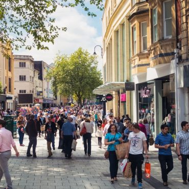 Report calls for support for pop ups to help transform high streets