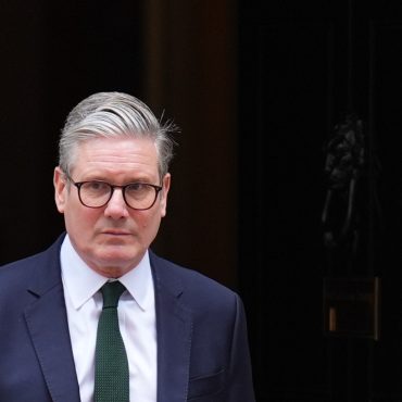 Starmer to chair Cobra as police brace for further violence
