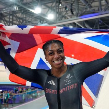 Kadeena Cox secures Paralympic redemption by retaining mixed team sprint title