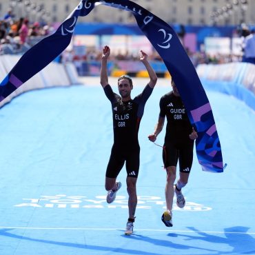 Britain enjoy double Paralympic triathlon glory in Paris