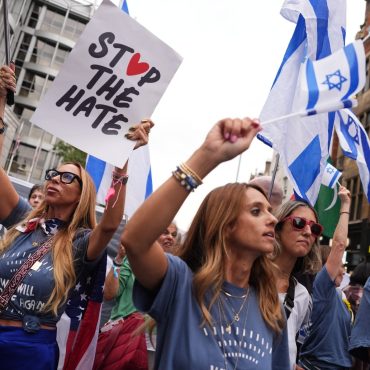 Eight arrests at latest pro Palestinian protest in London