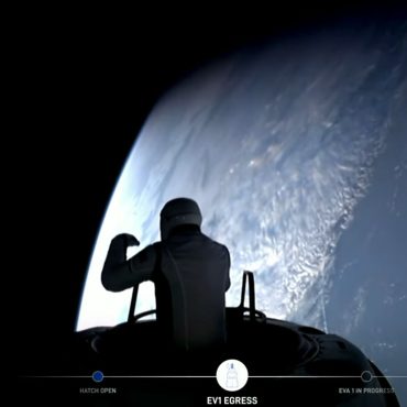 Earth looks like a perfect world billionaire says on first private spacewalk