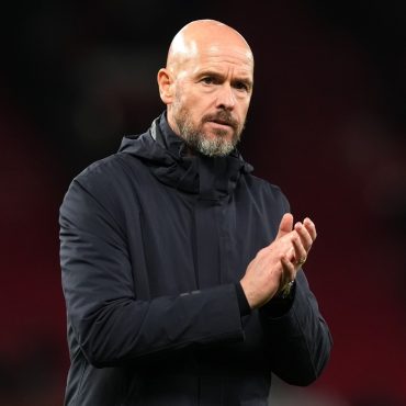 Erik ten Hag says stuttering Manchester United must respect the criticism