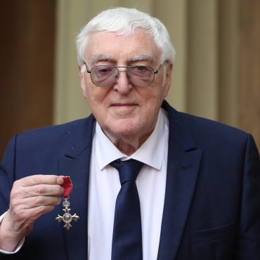 Snooker mourns voice of the sport Clive Everton