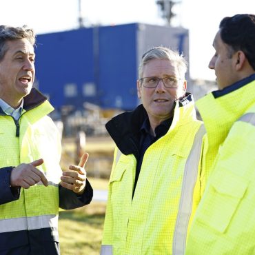 Government pledges 22bn for carbon capture to boost growth and cut emissions