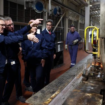22bn carbon capture pledge can relight fires of renewal says Starmer