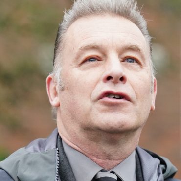 Chris Packham to urge Archbishop of Canterbury to rewild churchs land
