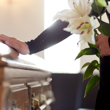 No funeral sector regulation means dead bodies can be kept in garages  inquiry