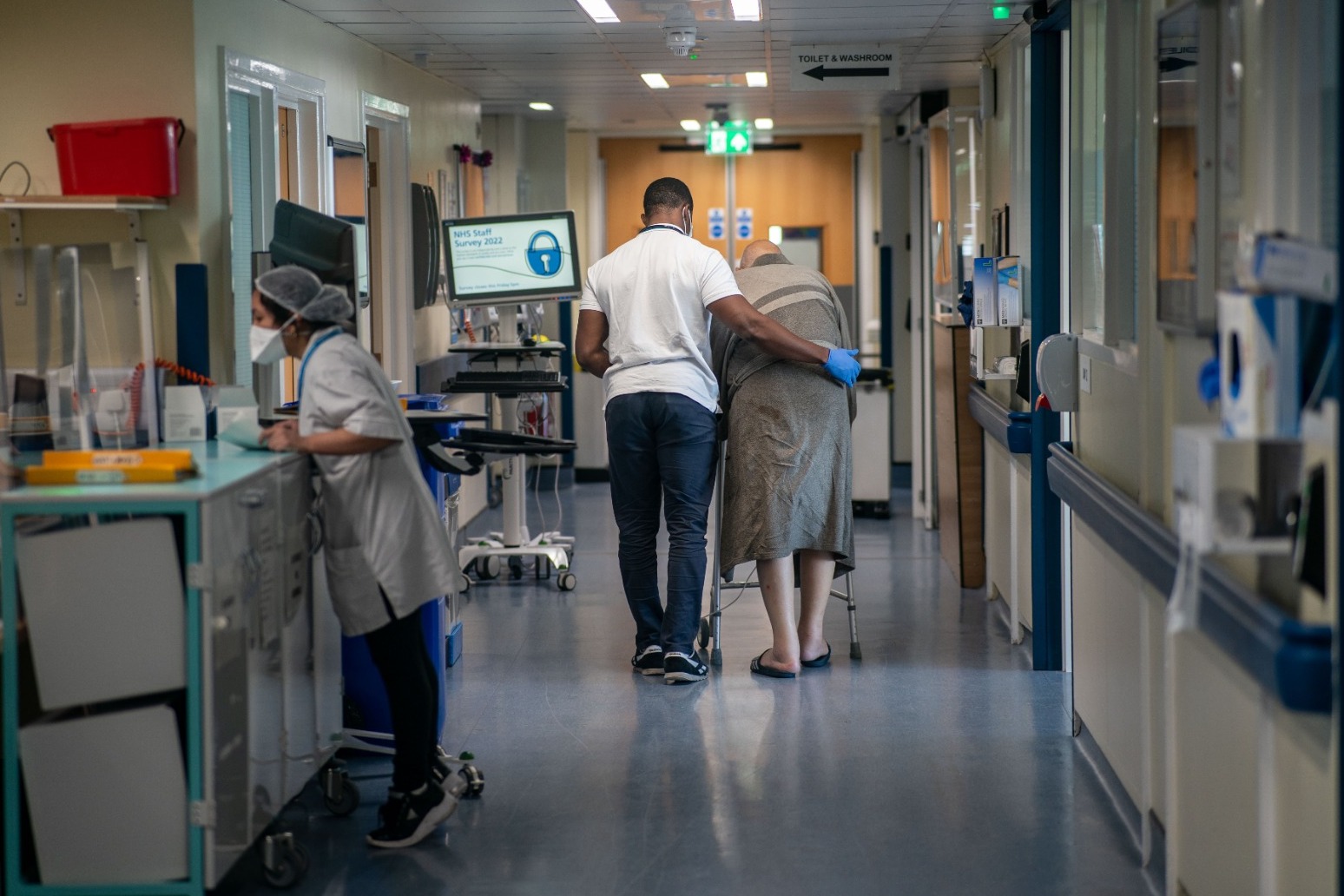 Once a day tablet for bladder cancer to be rolled out on NHS