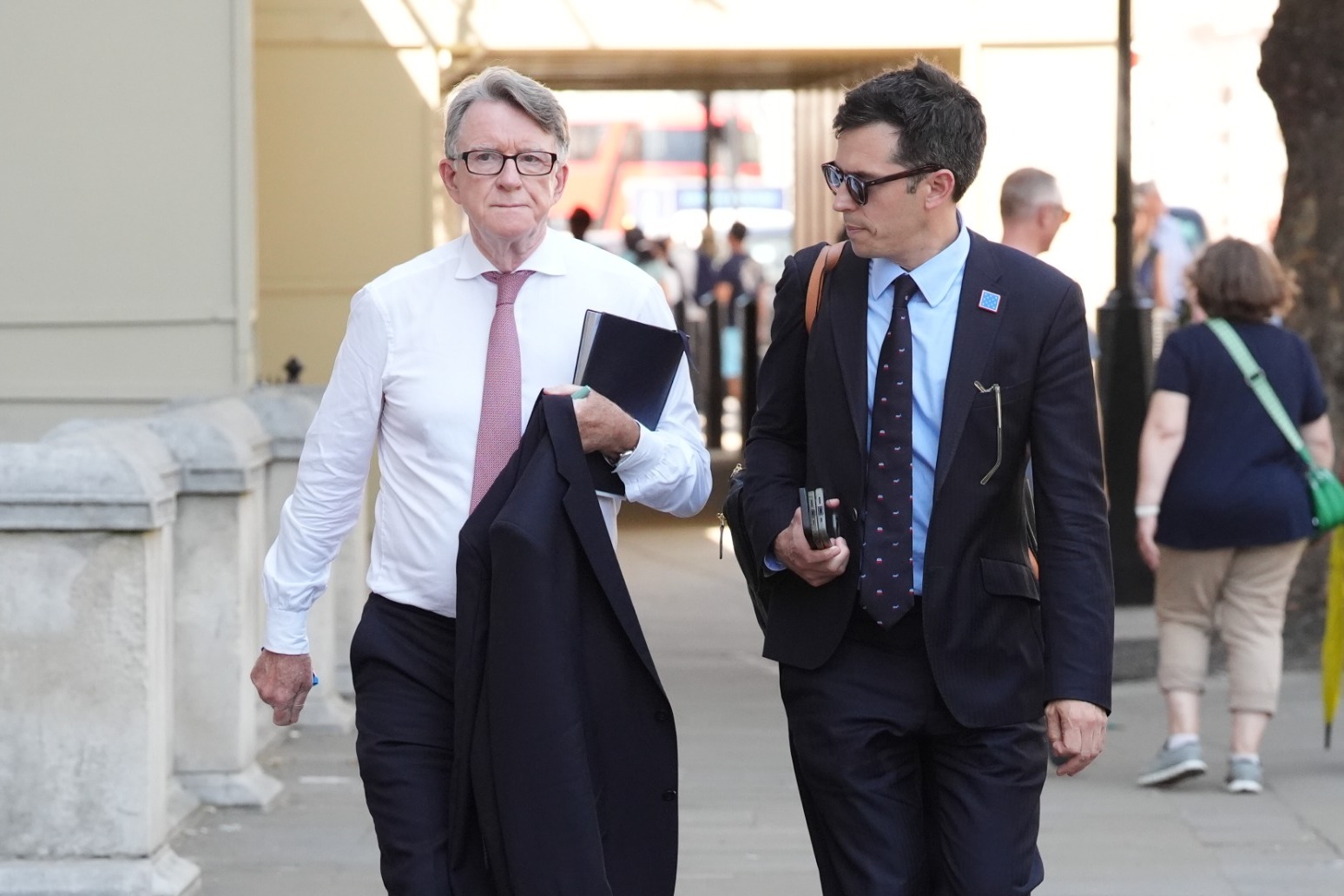 Starmer to chair Cobra meeting amid confusion over advice to Britons in Israel