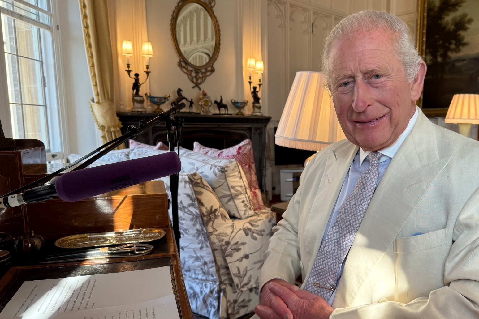 Charles pays tribute to resilience of Antarctic research scientists