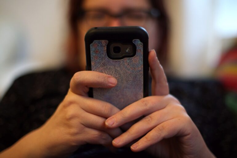 Mobile Phone Users Warned To Stop Before You Tap Amid Malicious Apps Threat