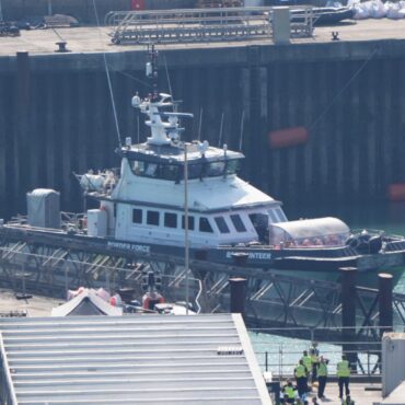 50000 Migrants Have Crossed Channel On Small Boats Since Labour Took Power