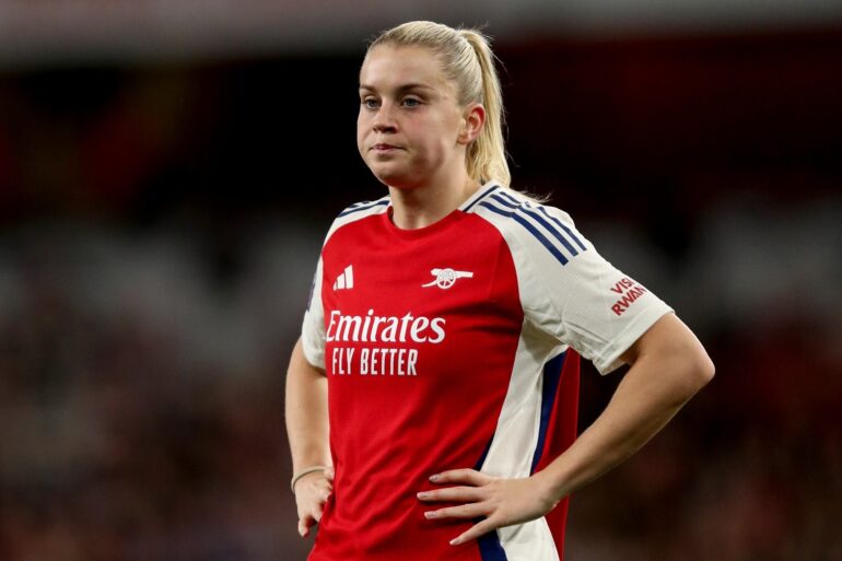 England Forward Alessia Russo Signs New Long Term Deal With Arsenal