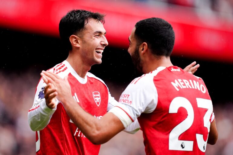 Arsenal Climb To Top As Attention Turns To Manchester Derby