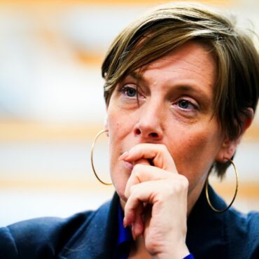 Victims Who Quit Grooming Gang Inquiry Panel May Return If Phillips Resigns