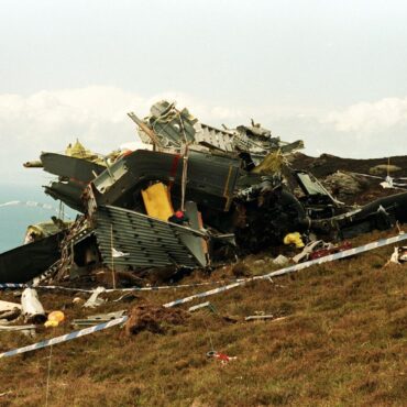 Families Of 1994 Chinook Crash Victims Seek Answers As 47000 Sign Petition