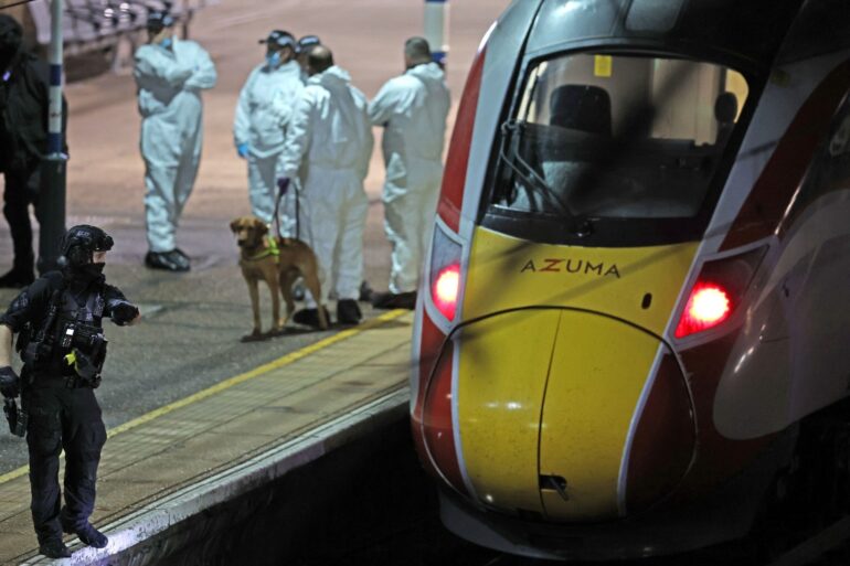 Heroic Rail Worker Saved Peoples Lives Trying To Stop Knife Attack