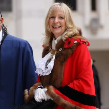 First Ever Lady Mayor Of London In 800 Years Of The Post Swears Loyalty To Crown