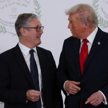 Starmer And Trump Discuss Ukraine And Gaza In Pre Christmas Call