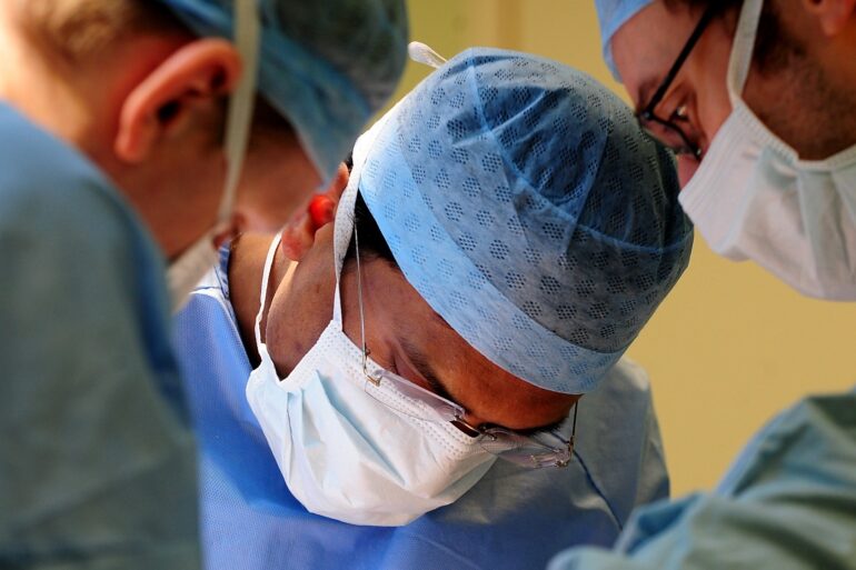 Last Minute Knee Surgery Cancellations Cost Millions And Ramp Up Waiting Lists