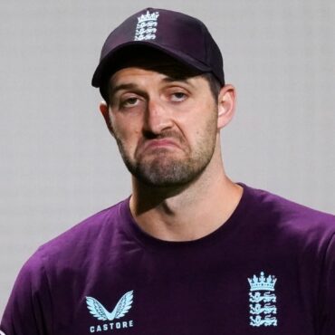 Mark Wood Suffers Series Ending Injury As Englands Hopes Of Ashes Comeback Hit