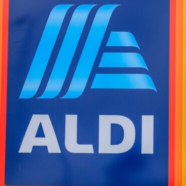 Aldi To Lift Pay For Store Workers From March