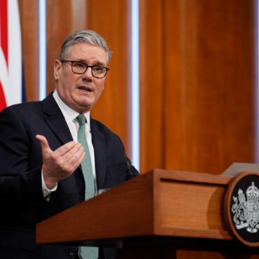 Trump Steps Up Tariff Threat Over Greenland As Starmer Appeals For Calm