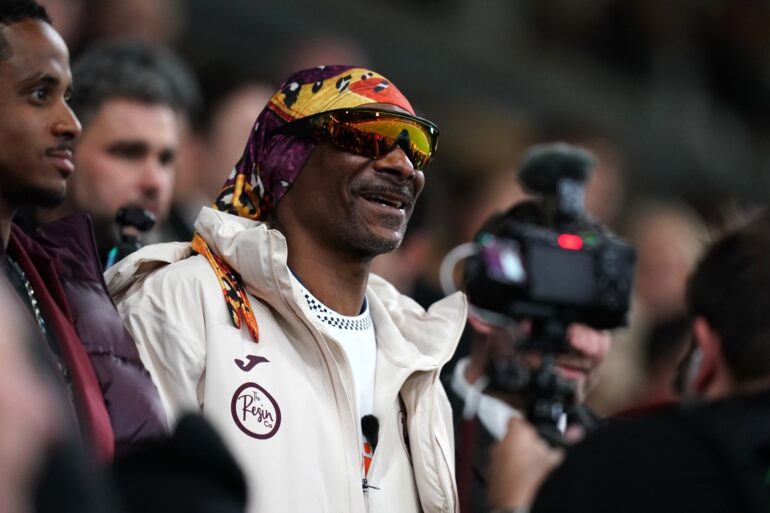 Snoop Dogg Welcomed By Excited Football Fans On First Swansea Visit