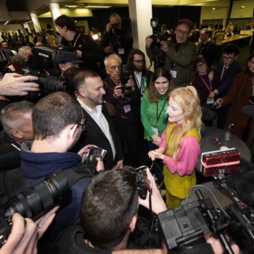 Greens Win Gorton And Denton By Election In Blow To Starmer